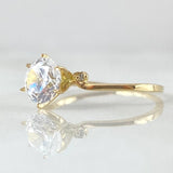 Single Spark Solitaire Ring 1.3gr / Size 5 3/4 / 18K Gold ©