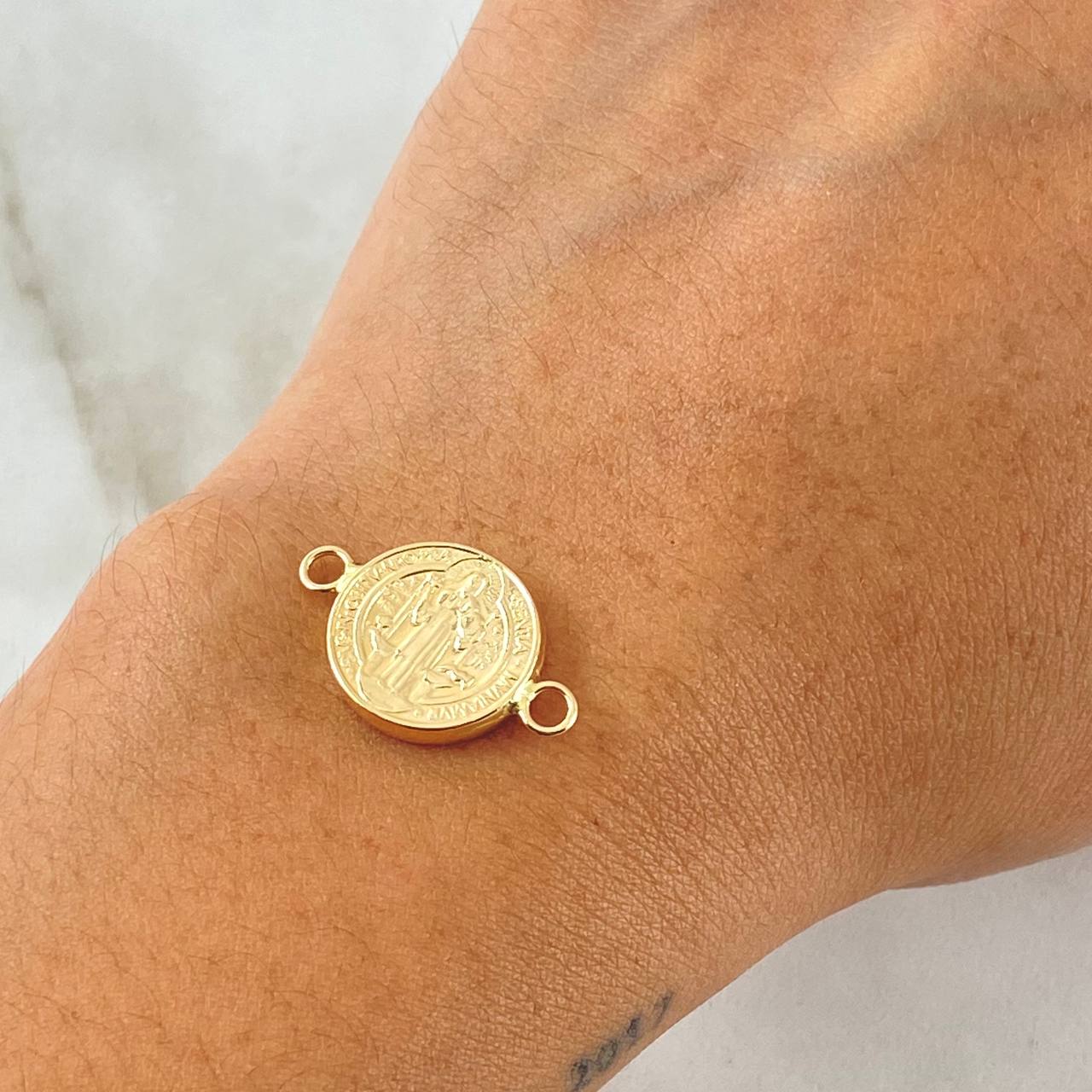 San Benito Fitting 1gr / 2.2cm / 0.9in / 18K Gold ©