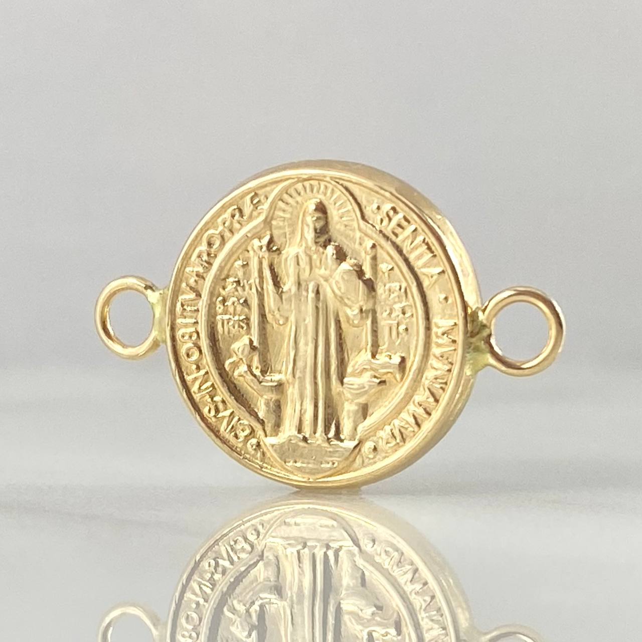 Herraje San Benito 1.05gr / 2.2cm / Oro 18K