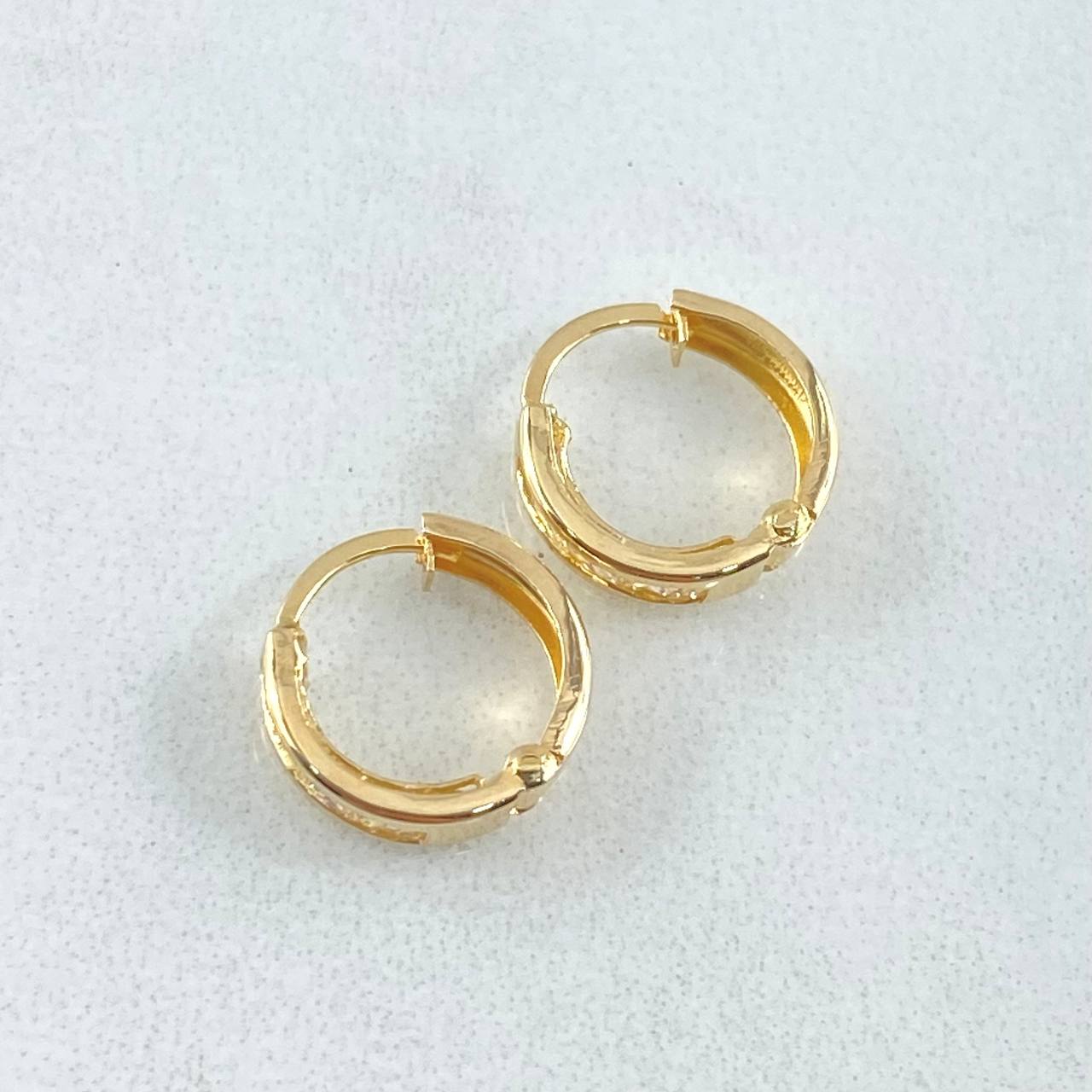 Hoop Earrings Track 0.9gr / 0.4in / 18K Gold