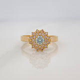 Solitaire Ring Dense Flower 3.6 g / T6 1/2 Yellow Gold 18K