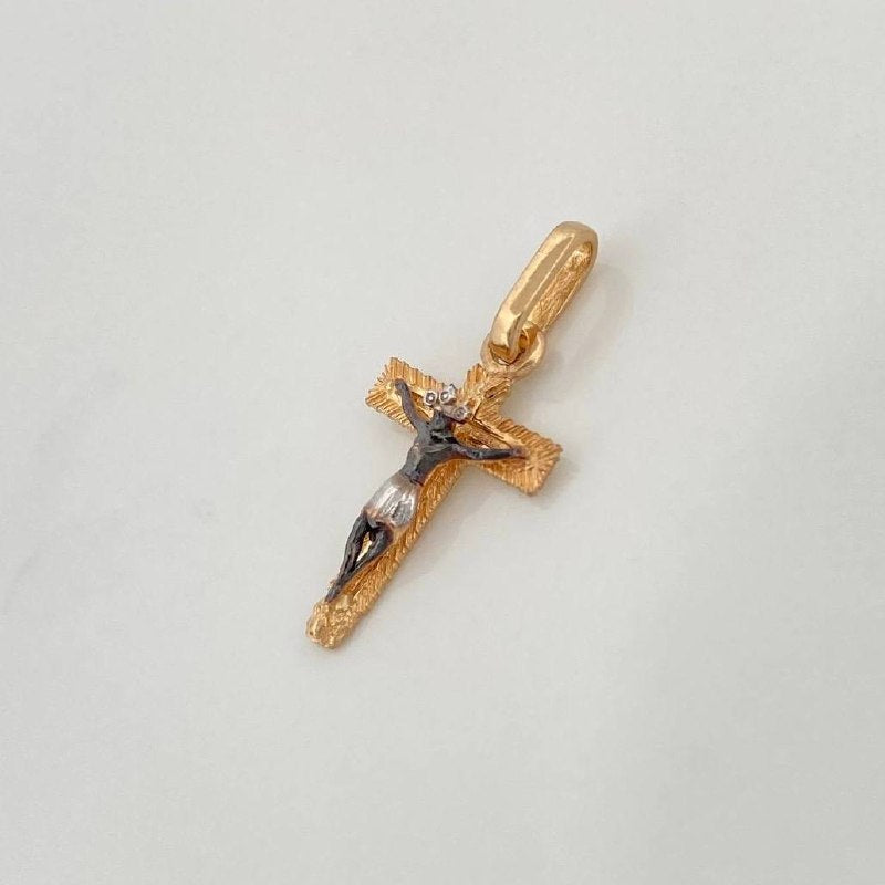 Dije Cruz Cristo Milagroso De Buga 0.85 g / 1 in Tres Oros 18K