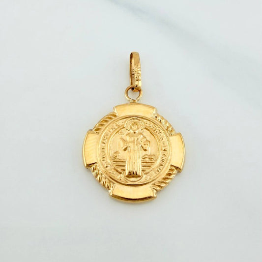Dije San Benito 2.05 g / 1 1/4 in Oro Amarillo 18K