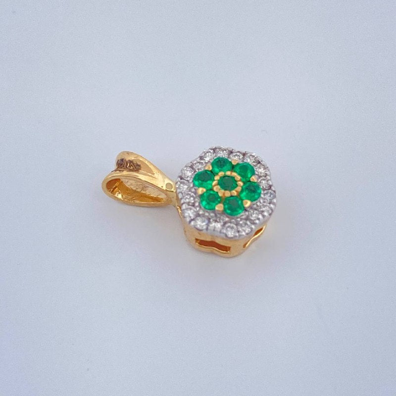 Pendant Flower Petals 1gr / 1/2 in / Two Golds Yellow White 18K $