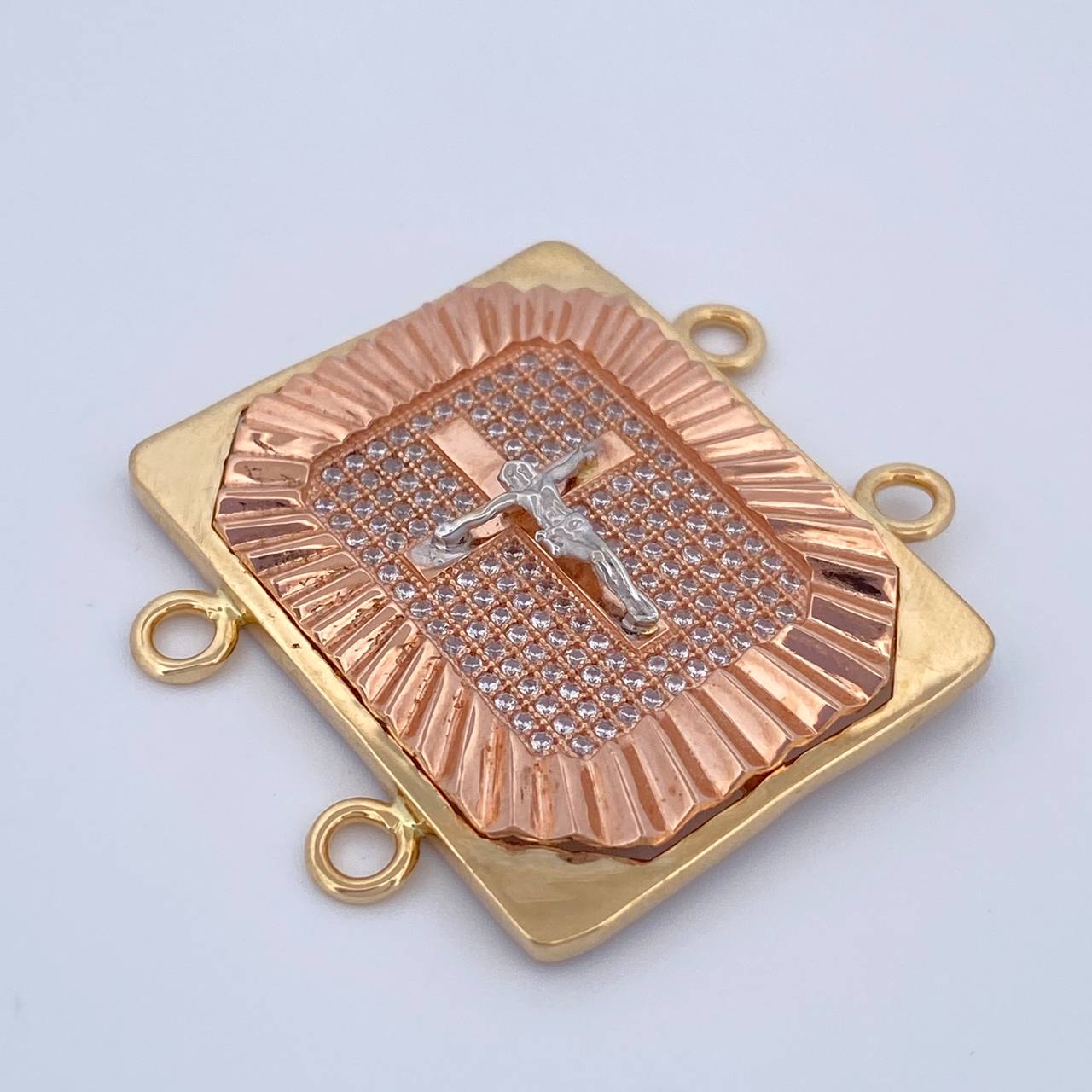 Herraje Cruz Cristo 9.55gr / 3.2cm / Oro 18K $
