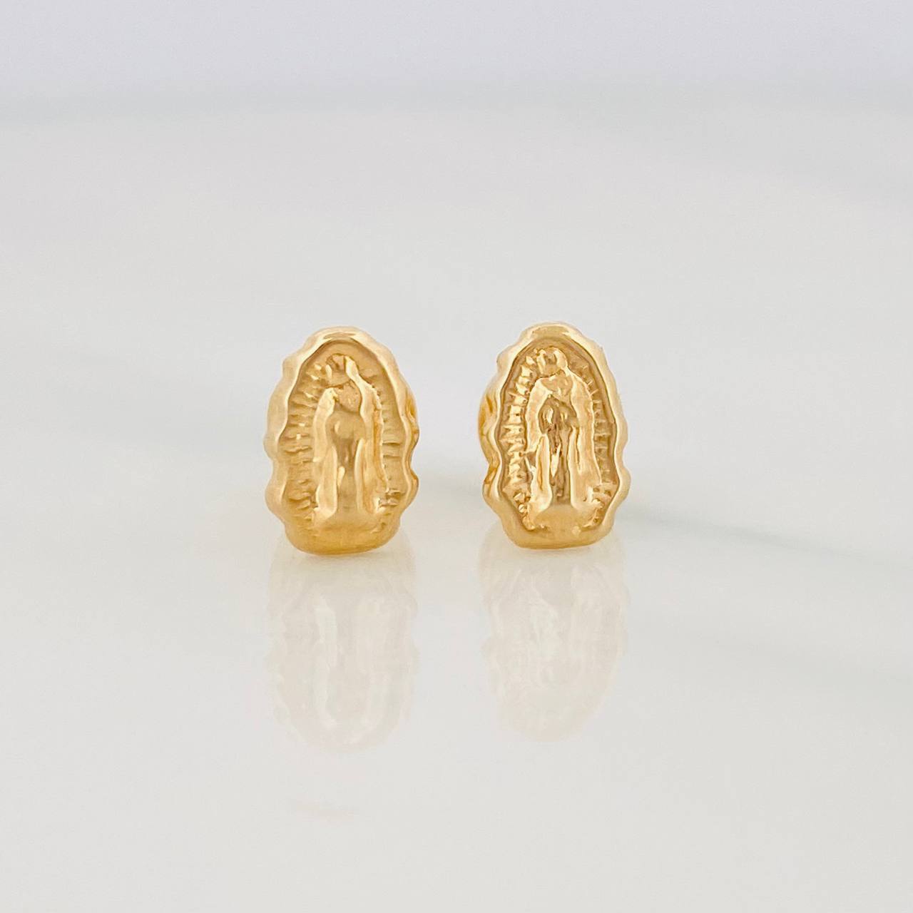 Stud Earrings Virgin Guadalupe 0.75g / in / 5.42mm Yellow Gold 18K