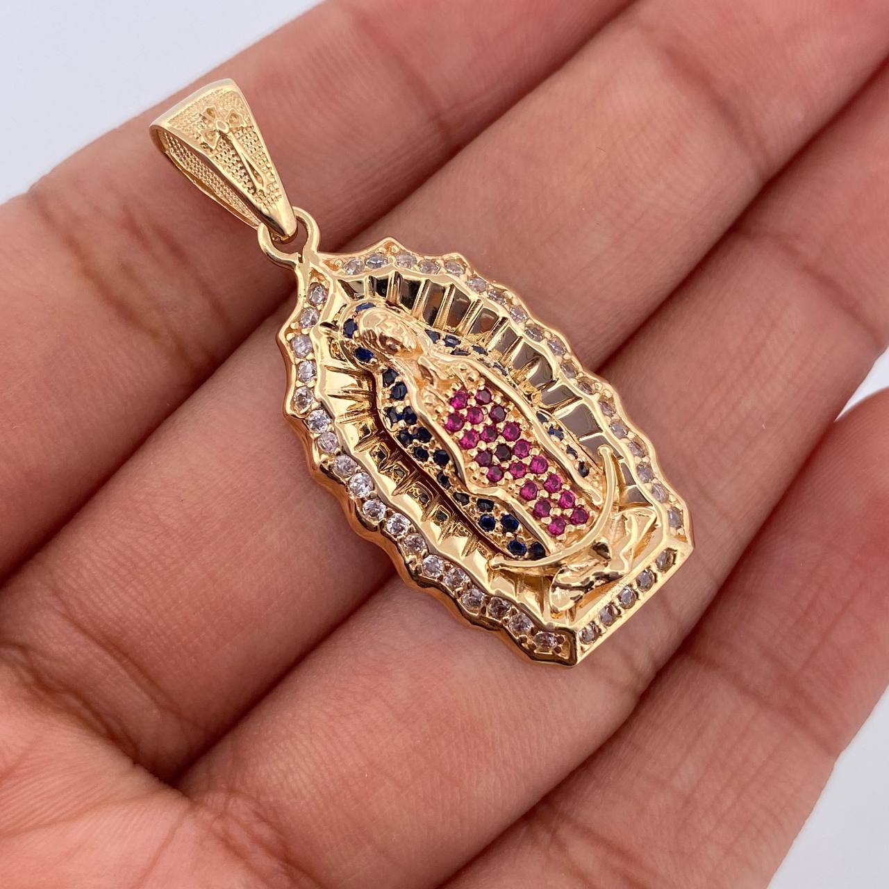 Dije Virgen Guadalupe 5.35gr / 3.6cm / Oro 18K $