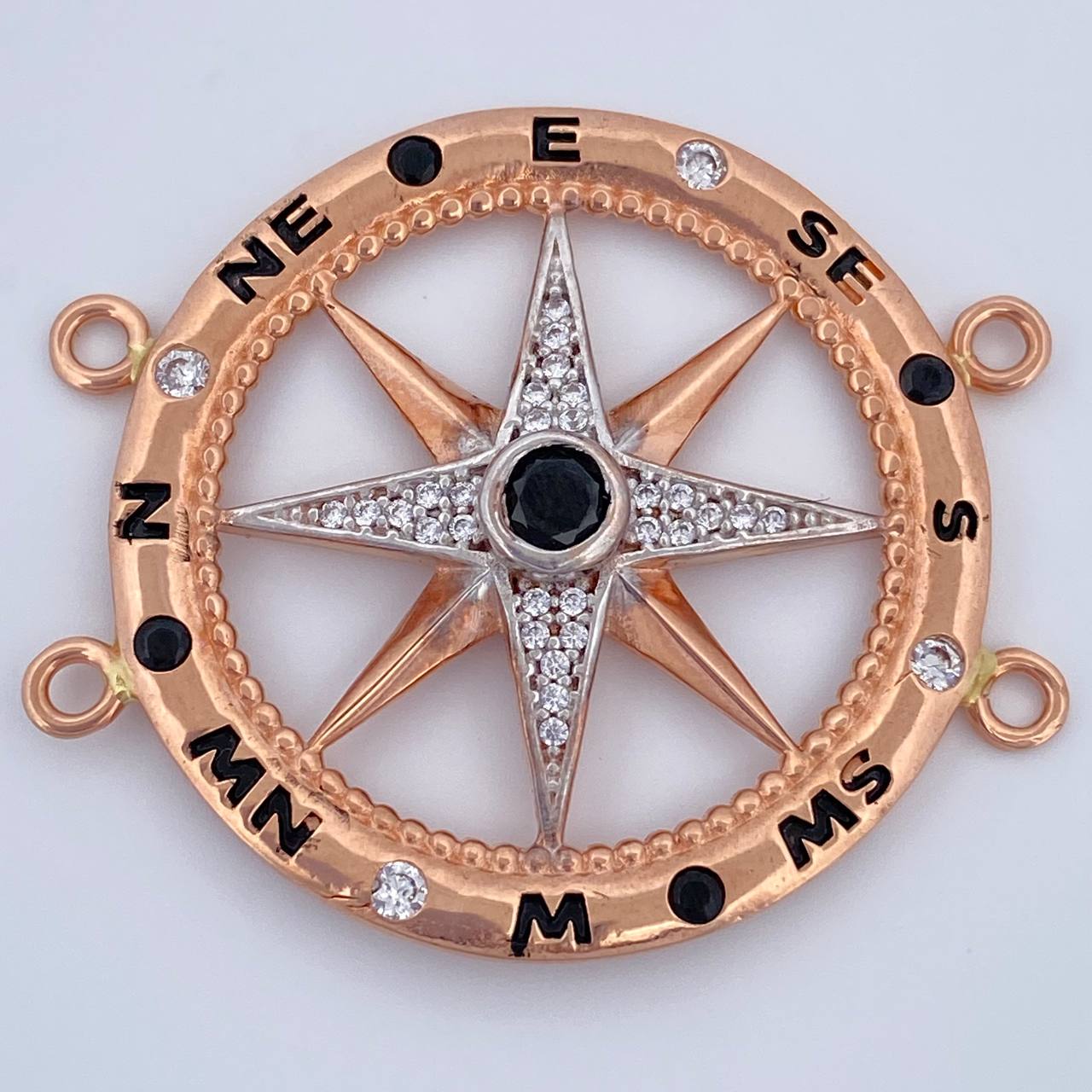 Charm Earring 7.8gr / 1.3in (3.2cm) / 18K Gold $