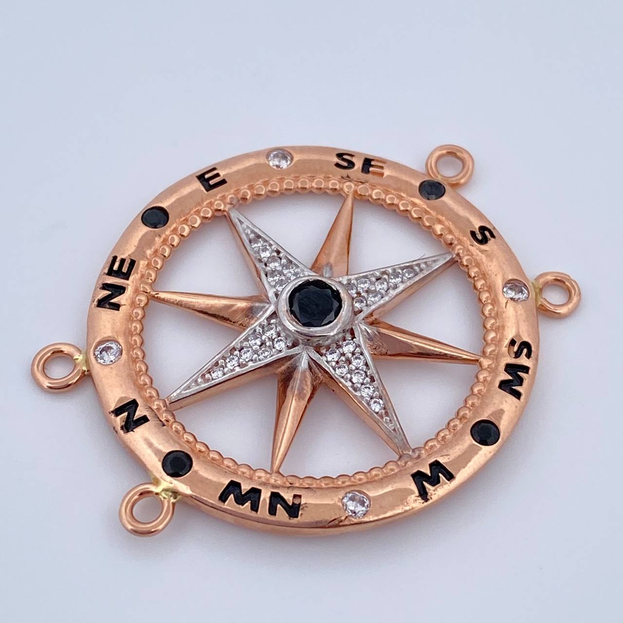 Charm Earring 7.8gr / 1.3in (3.2cm) / 18K Gold $