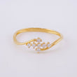 Anillo Lineas Curva Cruz 1.2 g / T7 3/4 Oro Amarillo 18K