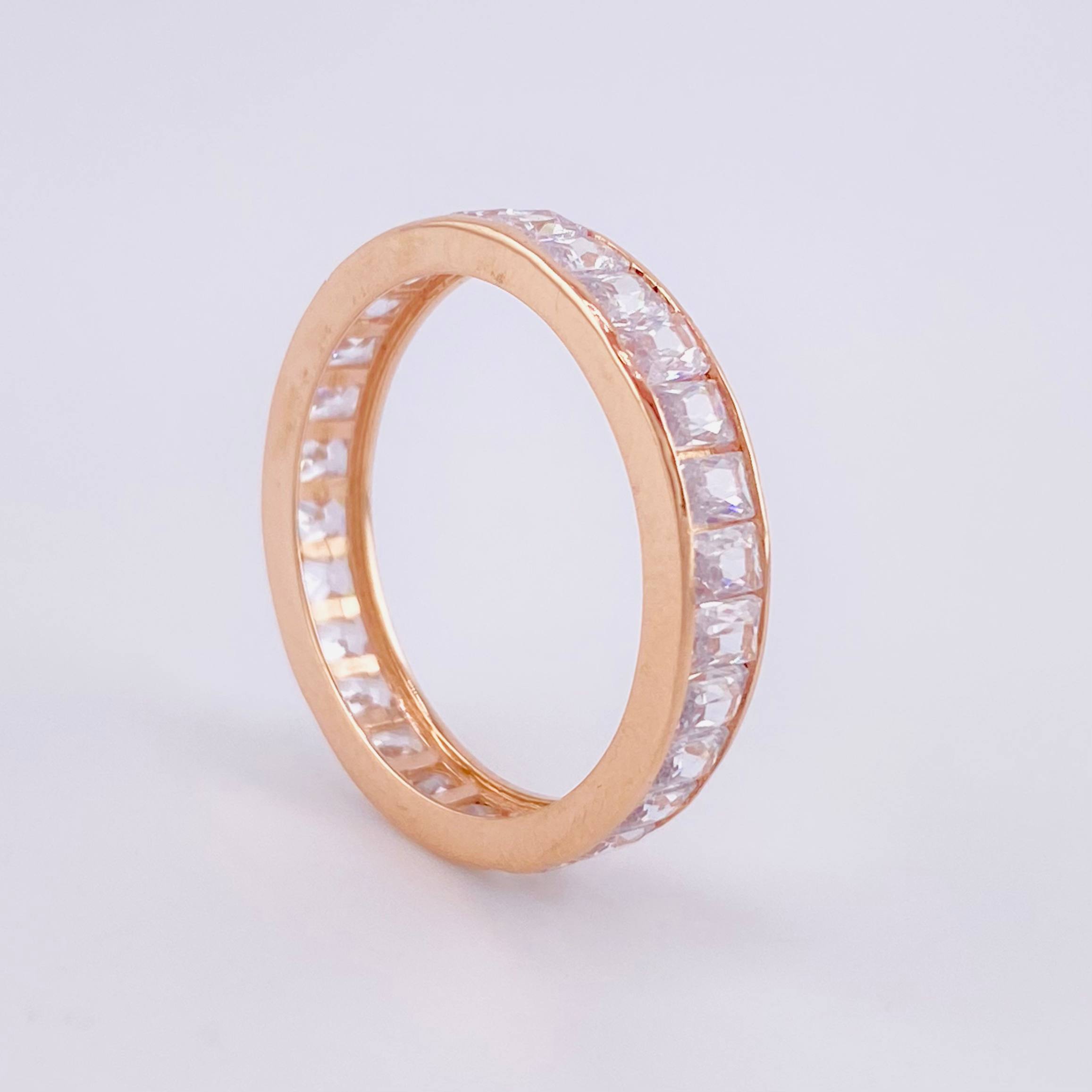 Anillo Carril Tupido 2.45 g / T6 1/4 Oro Rosa 18K