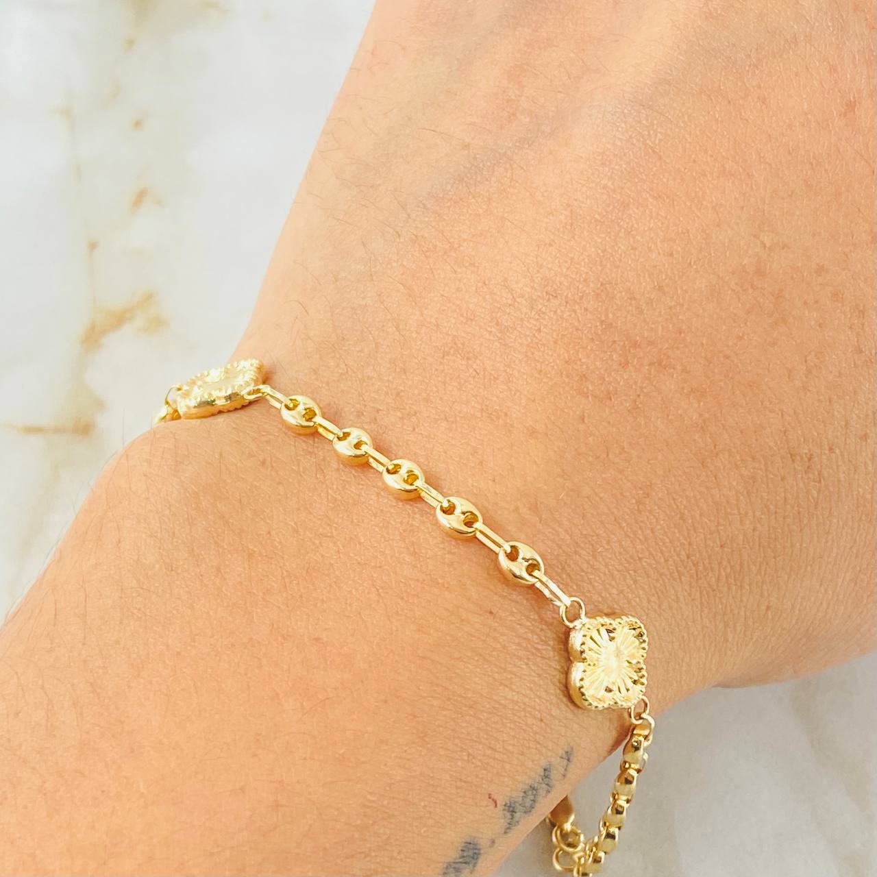 Pulso GC Trebol 2.7gr / 7 3/4 in / Oro Amarillo 18K *