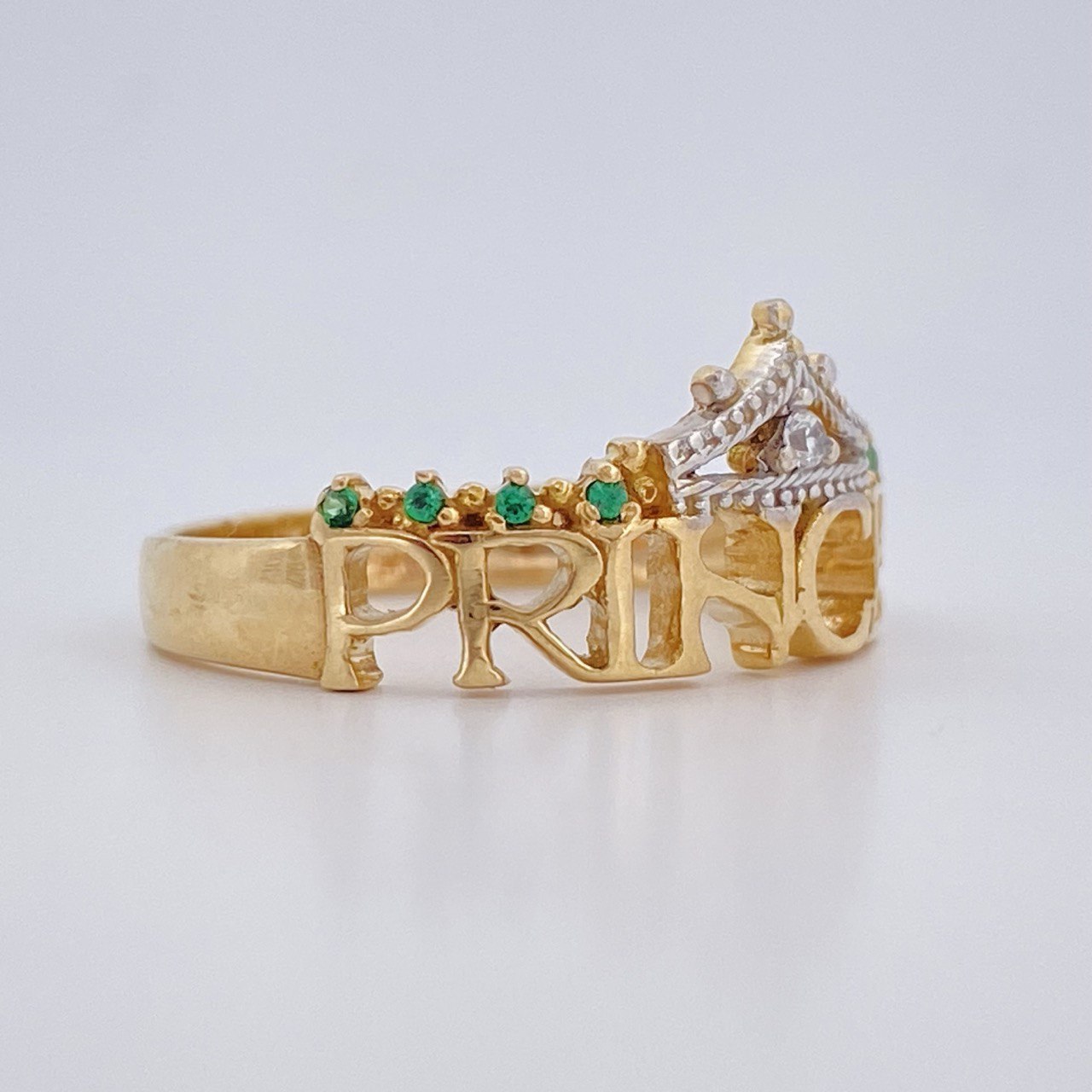 Princess Ring 3.1gr / Size 6 1/2 / Two Tone 18K Gold $