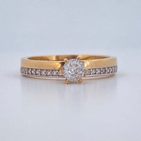 Anillo Solitario Churumbela 2.5gr / T6 / Dos Oros Amarillo Blanco 18K $