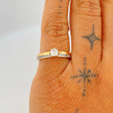 Anillo Solitario Churumbela 2.5gr / T6 / Dos Oros Amarillo Blanco 18K $