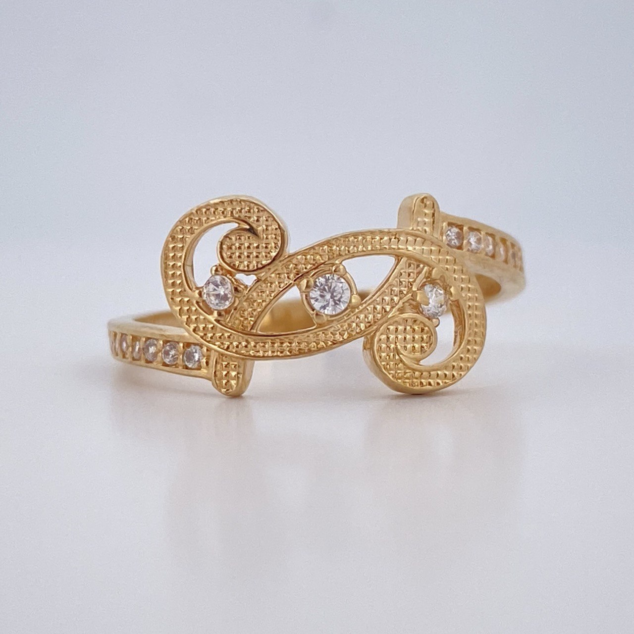 Musical Note Ring 2.3gr / Size 7 1/4 / 18K Gold $