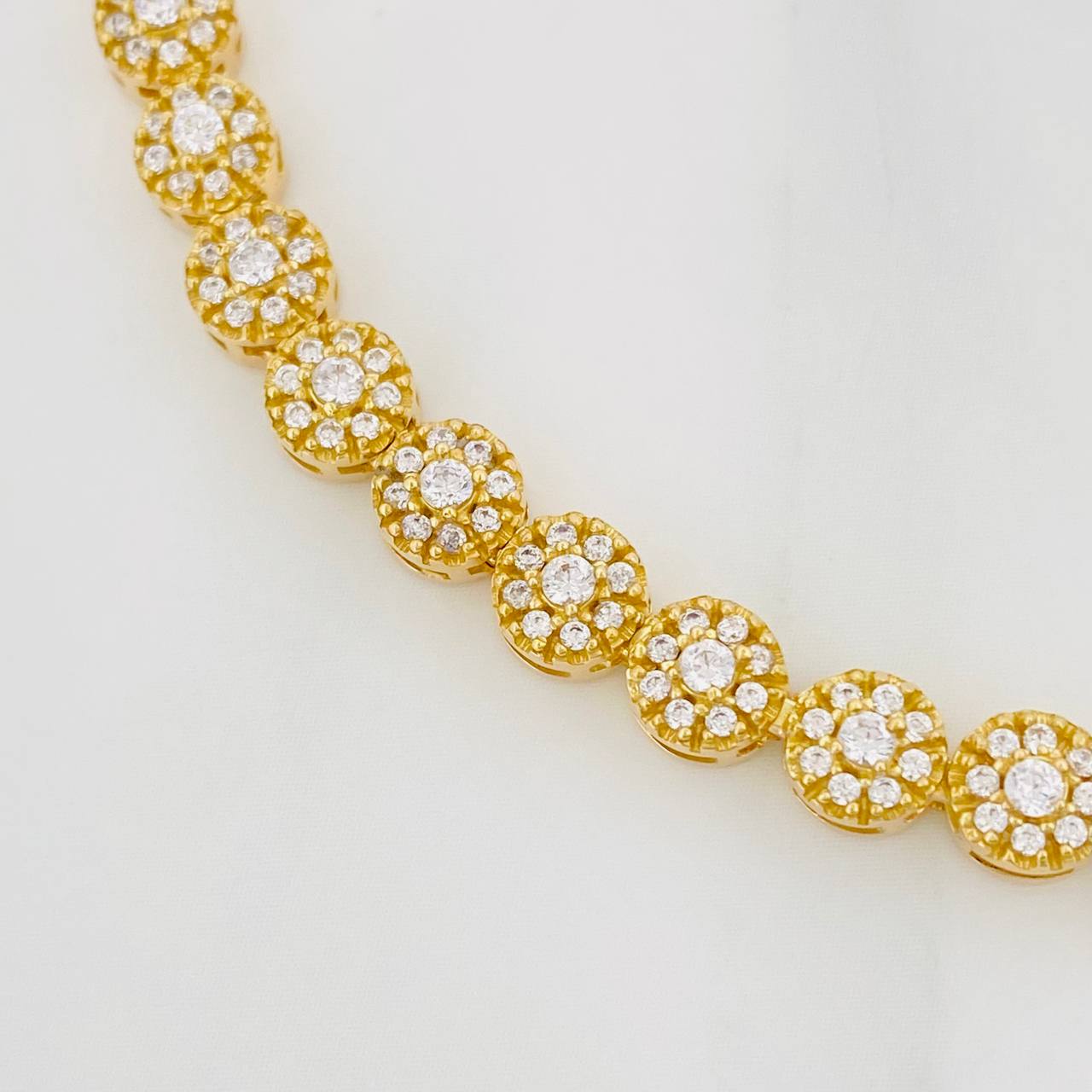 Bracelet Halo Tennis 10.9g / 6 in / 5.08mm Yellow Gold 18K