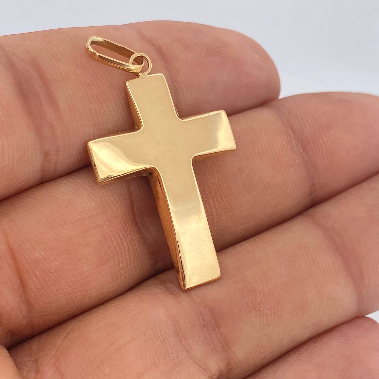 Pendant Cross 1.9gr / 1 1/2 in / 18K Gold