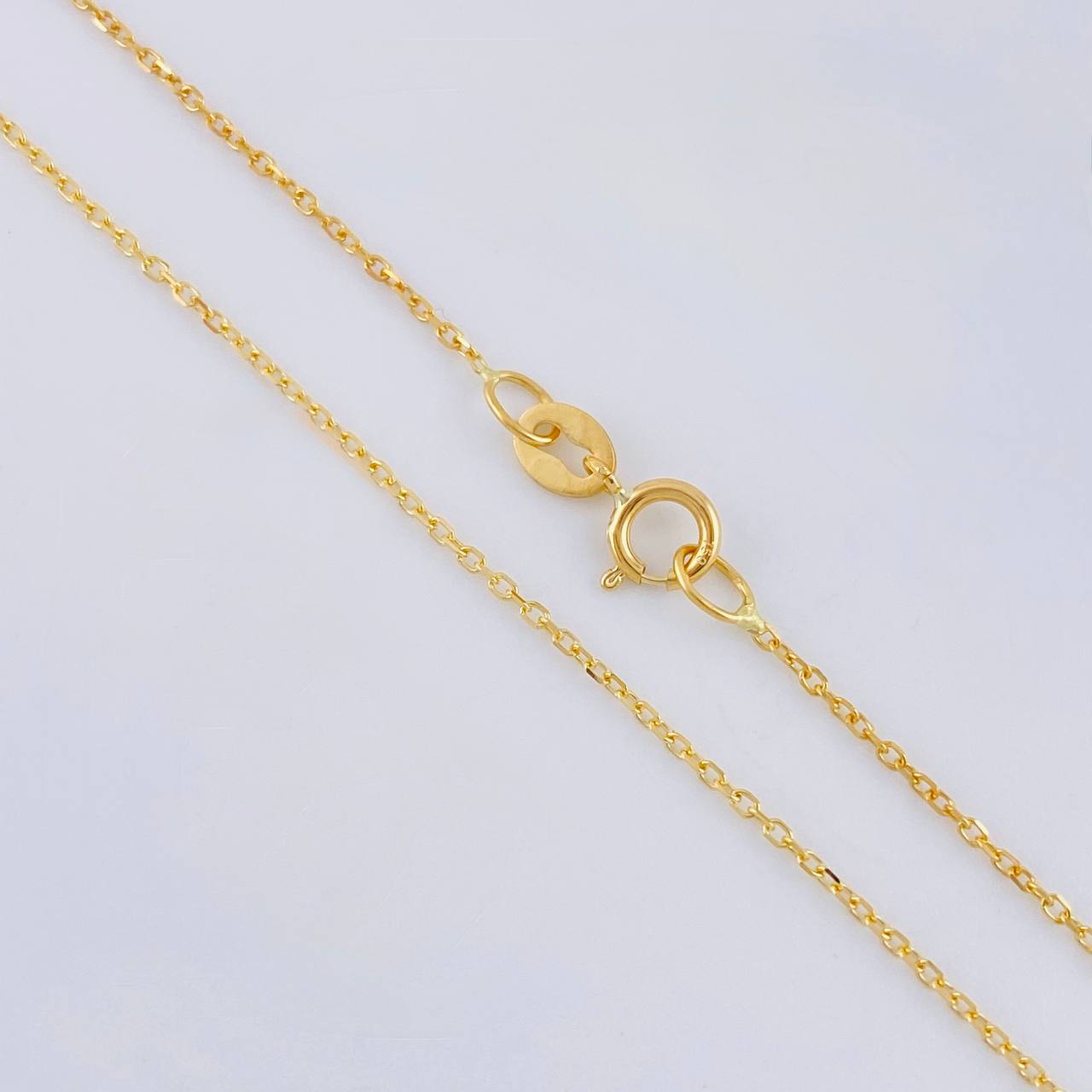 Cadena Aro Seguido 1.15 g / 17 3/4 in / 0.9 mm Oro Amarillo 18K