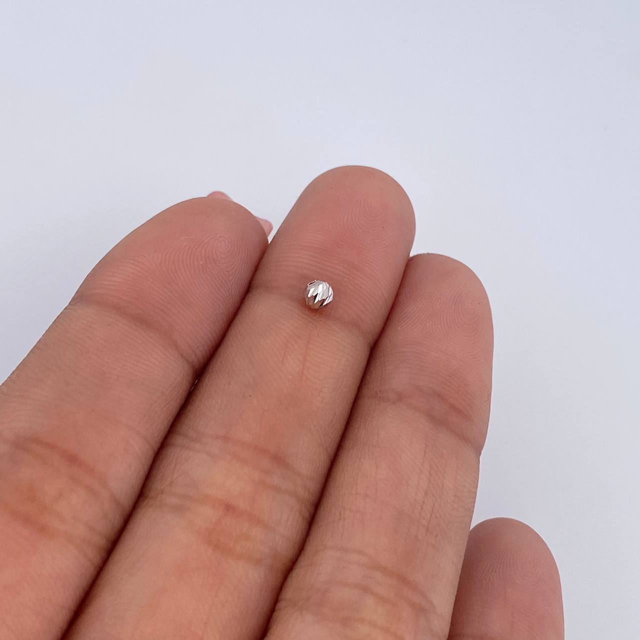 Bola Diamantada 0.06gr / 3mm Oro Blanco 18K &