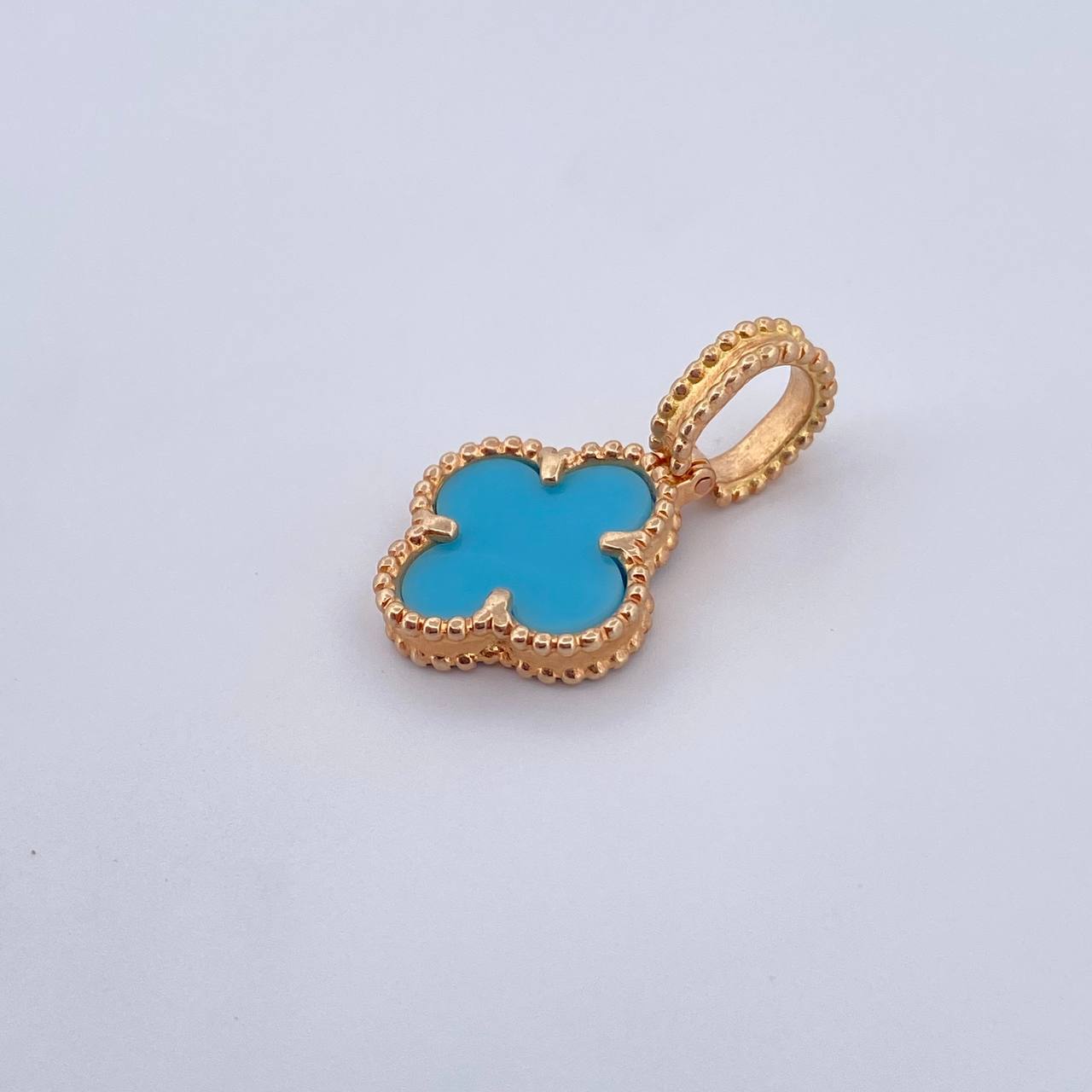 Pendant Clover 3gr / 2.4cm / Turquoise Blue 18K Yellow Gold &