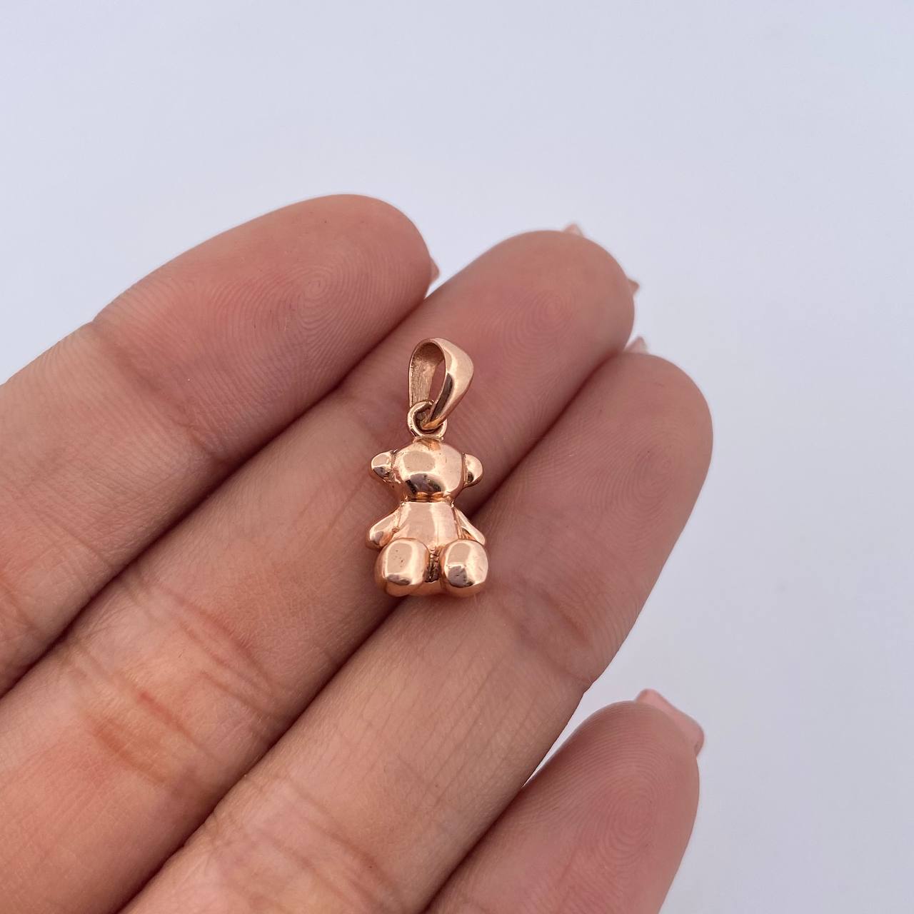 Pendant Faceless Bear 1.9gr / 1.7cm / Smooth 18K Rose Gold &