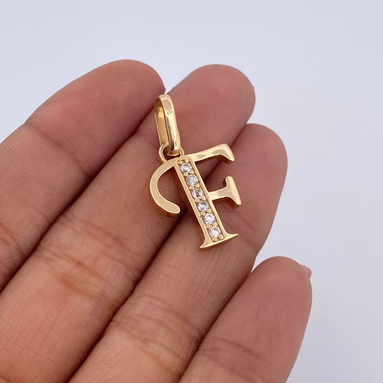 Pendant Letter F 3.25gr / 2.6cm / White Zirconia 18K Yellow Gold &