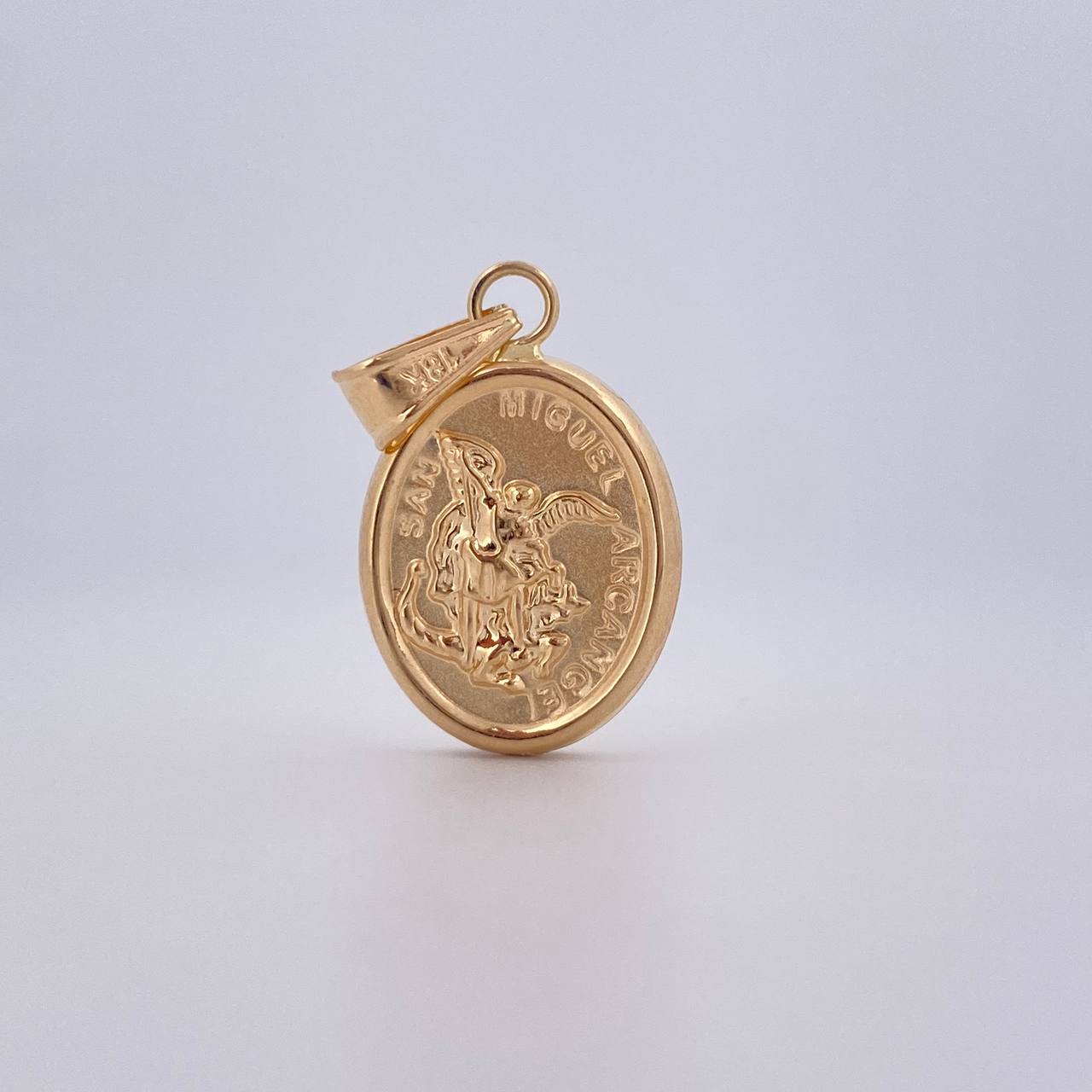 Pendant Saint Michael the Archangel 1.05gr / 2.4cm (0.9in) / 18K Gold $