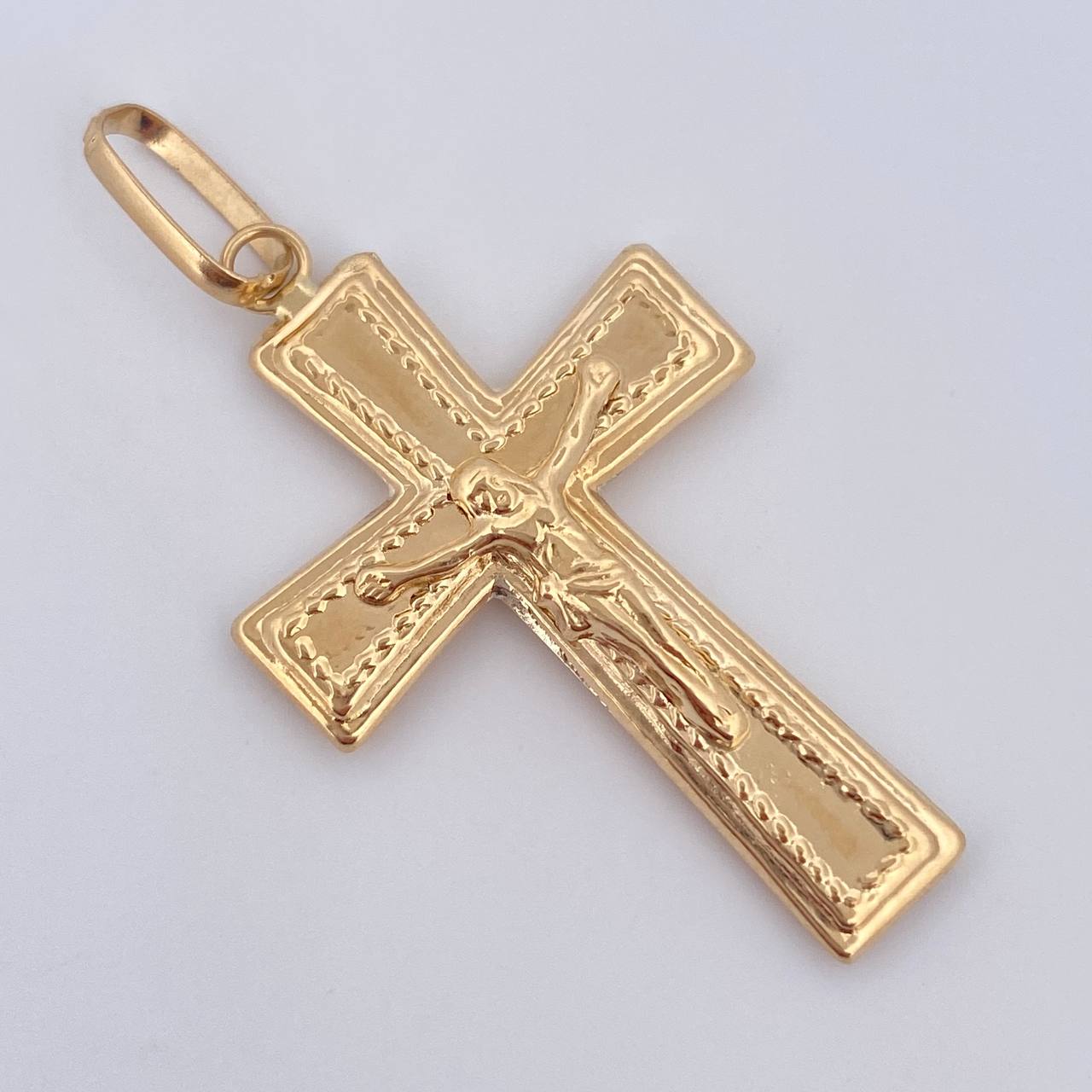 Pendant Christ Cross 1.85gr / 1.6in / 18K Gold $