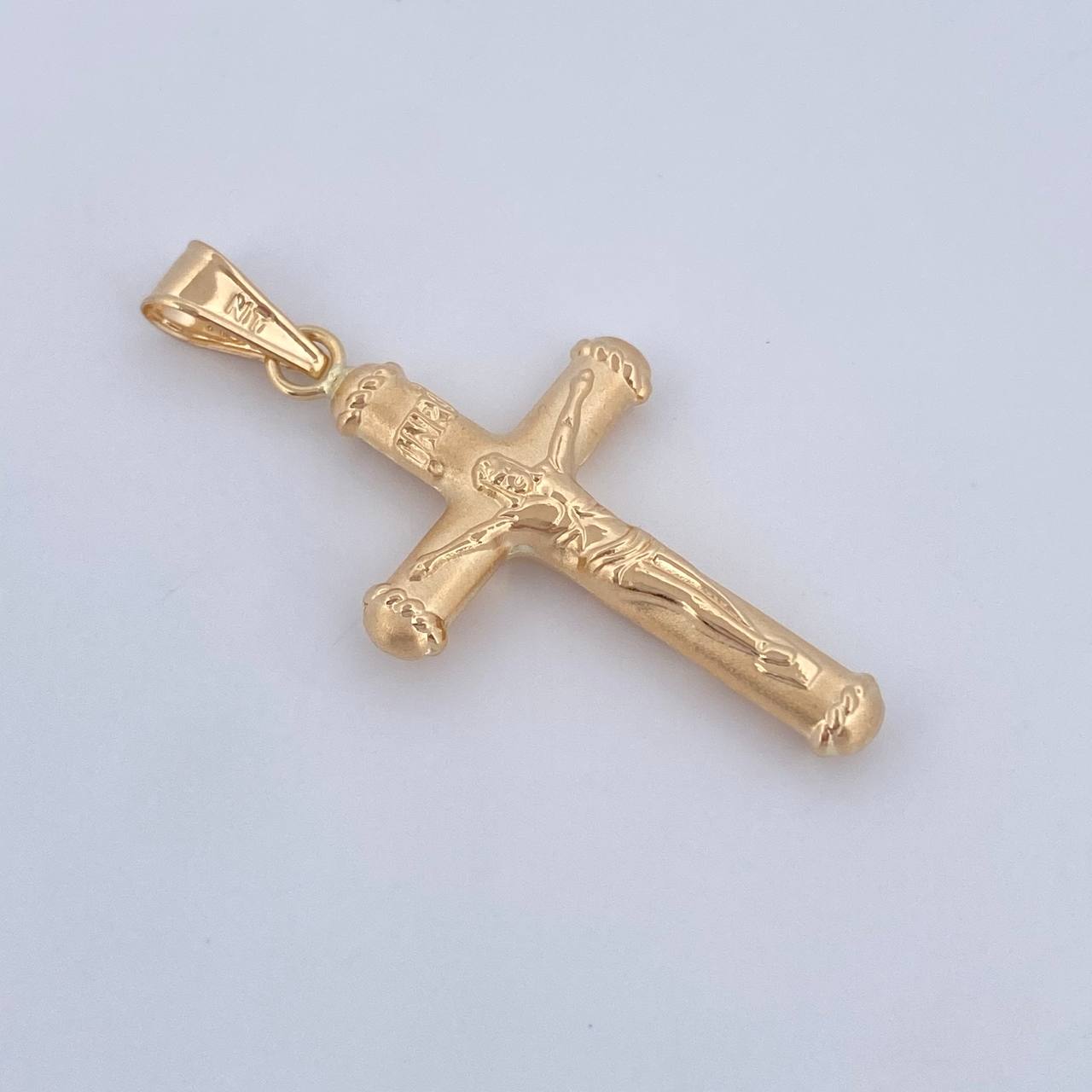 Cruz Cristo 1.65gr / 4cm / Oro 18K $
