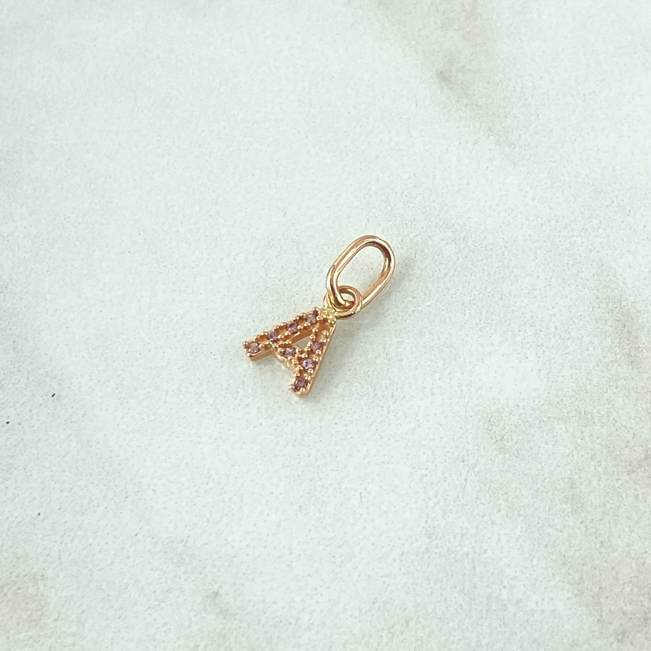 Dije Letra A 0.5gr / 1.5cm / Circones Rosados Oro Rosa 18K