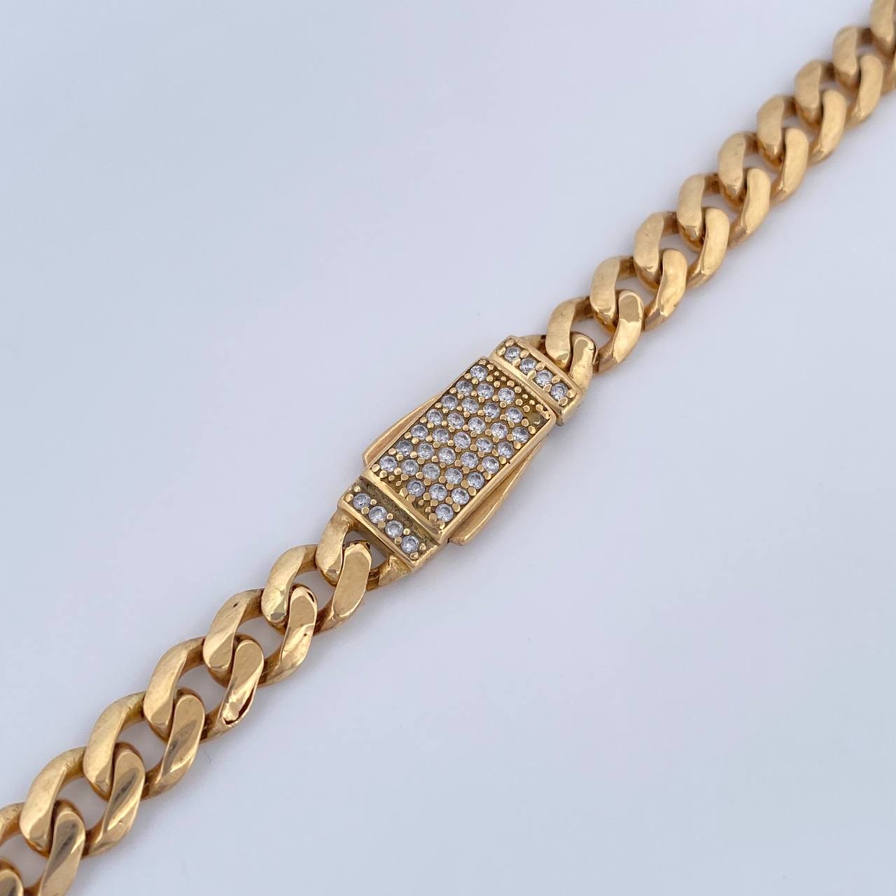 Cadena Cubana 26.15gr / 58cm / Nac.Esp. Oro 18K $
