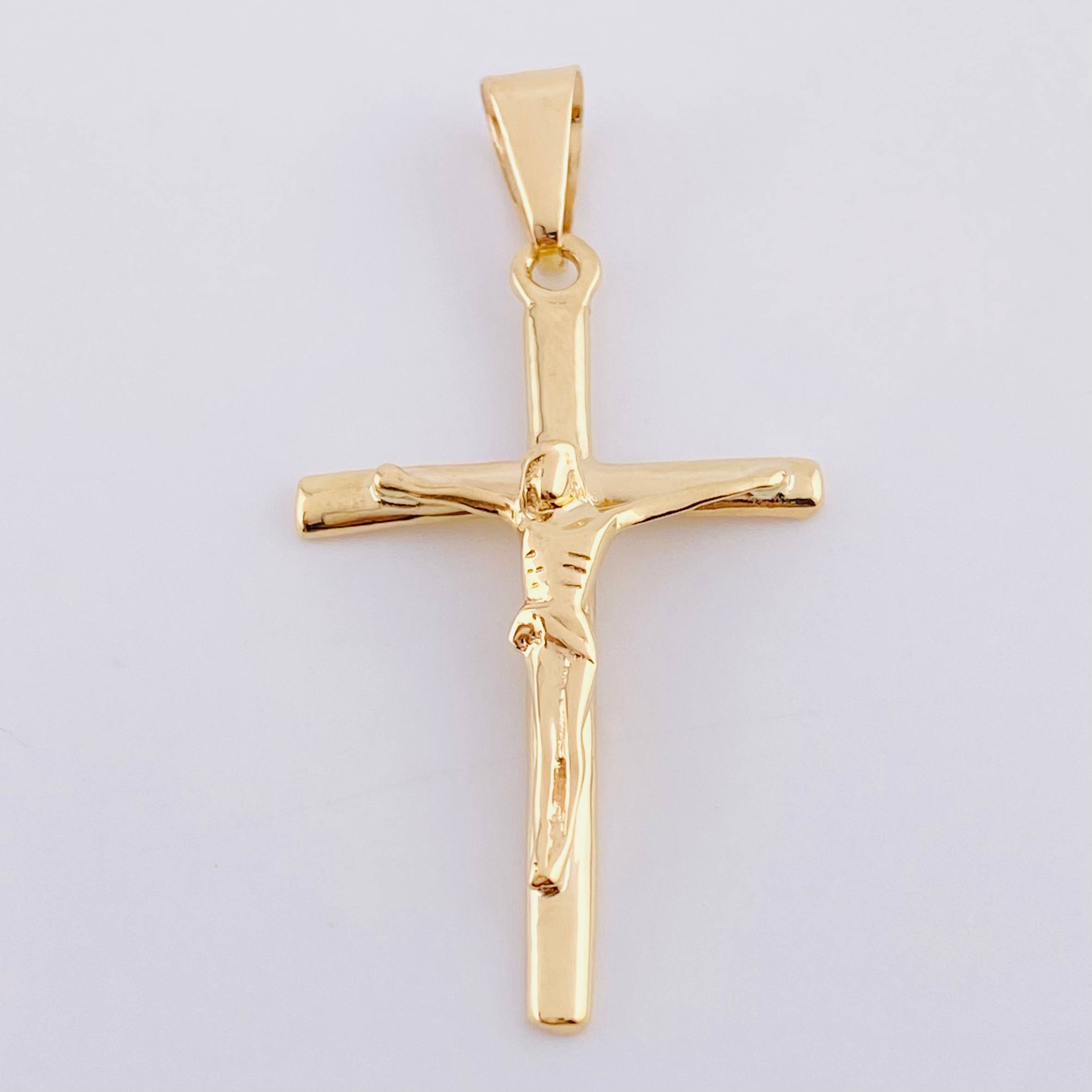 Dije Cruz Cristo 2 g / 1 3/4 in Oro Amarillo 18K
