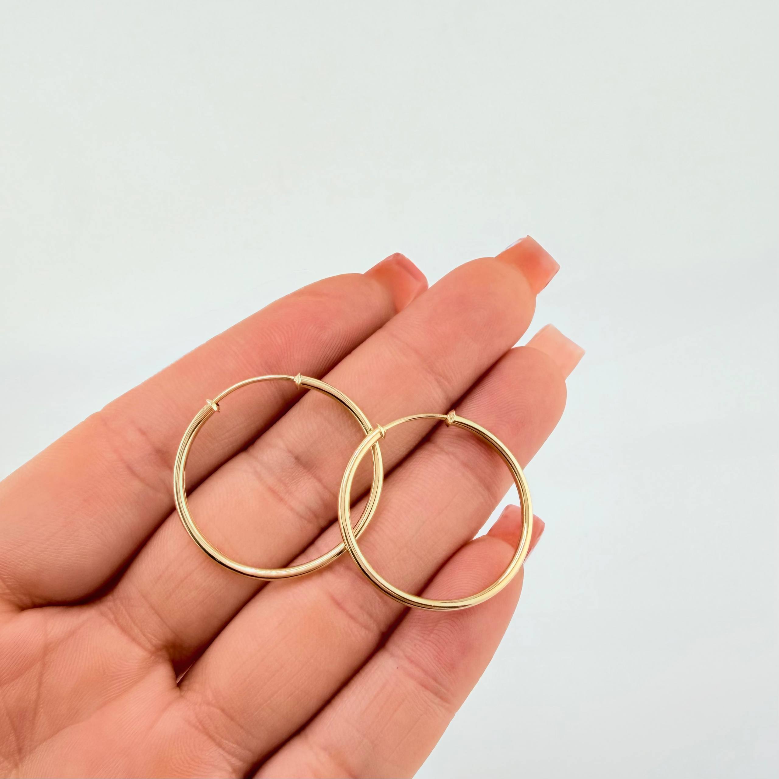 Candongas Aro Liso 2.25gr / 1 in / Oro Amarillo 18K ©