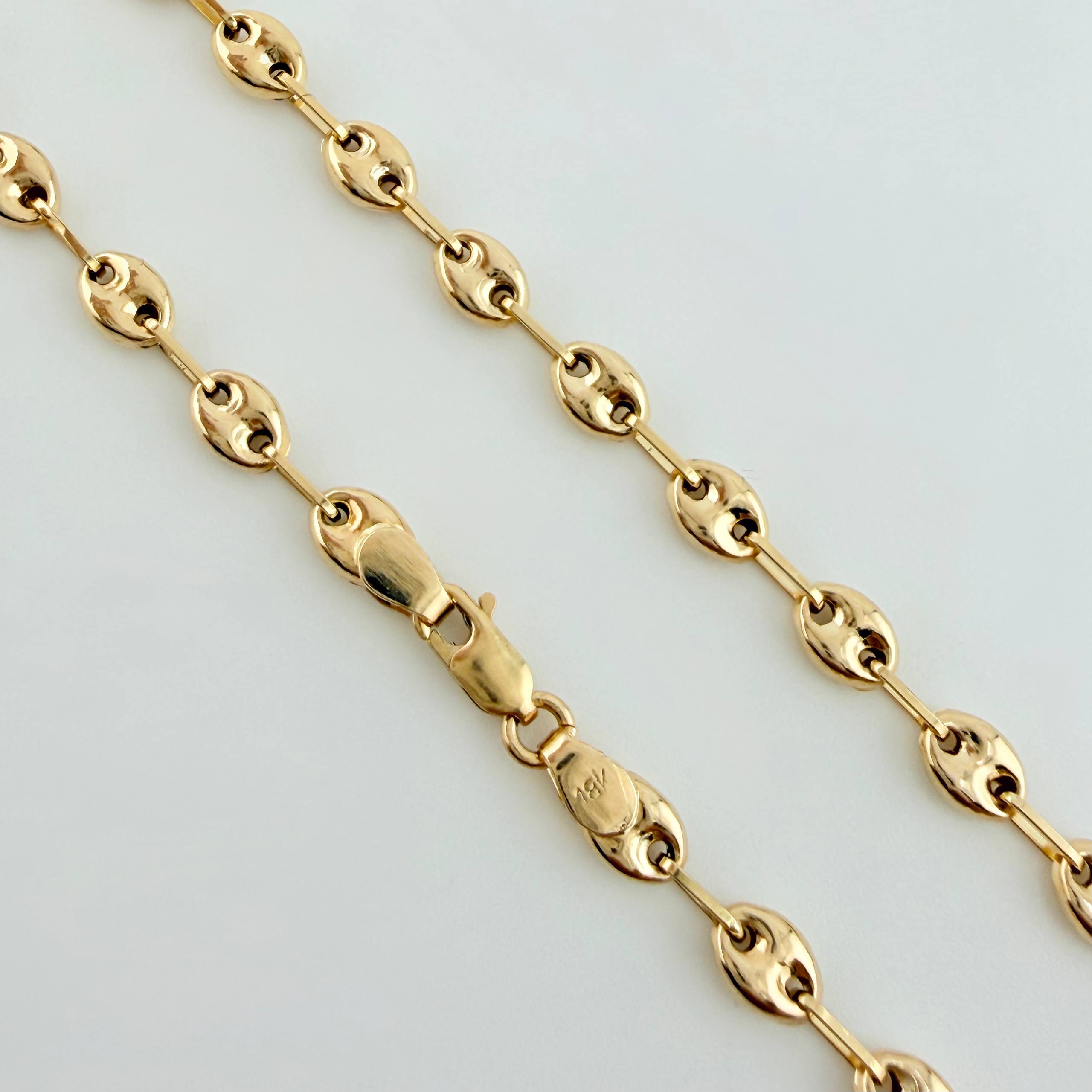Cadena GC 7.3gr / 25 1/2 in / 3.7mm Oro Amarillo 18K