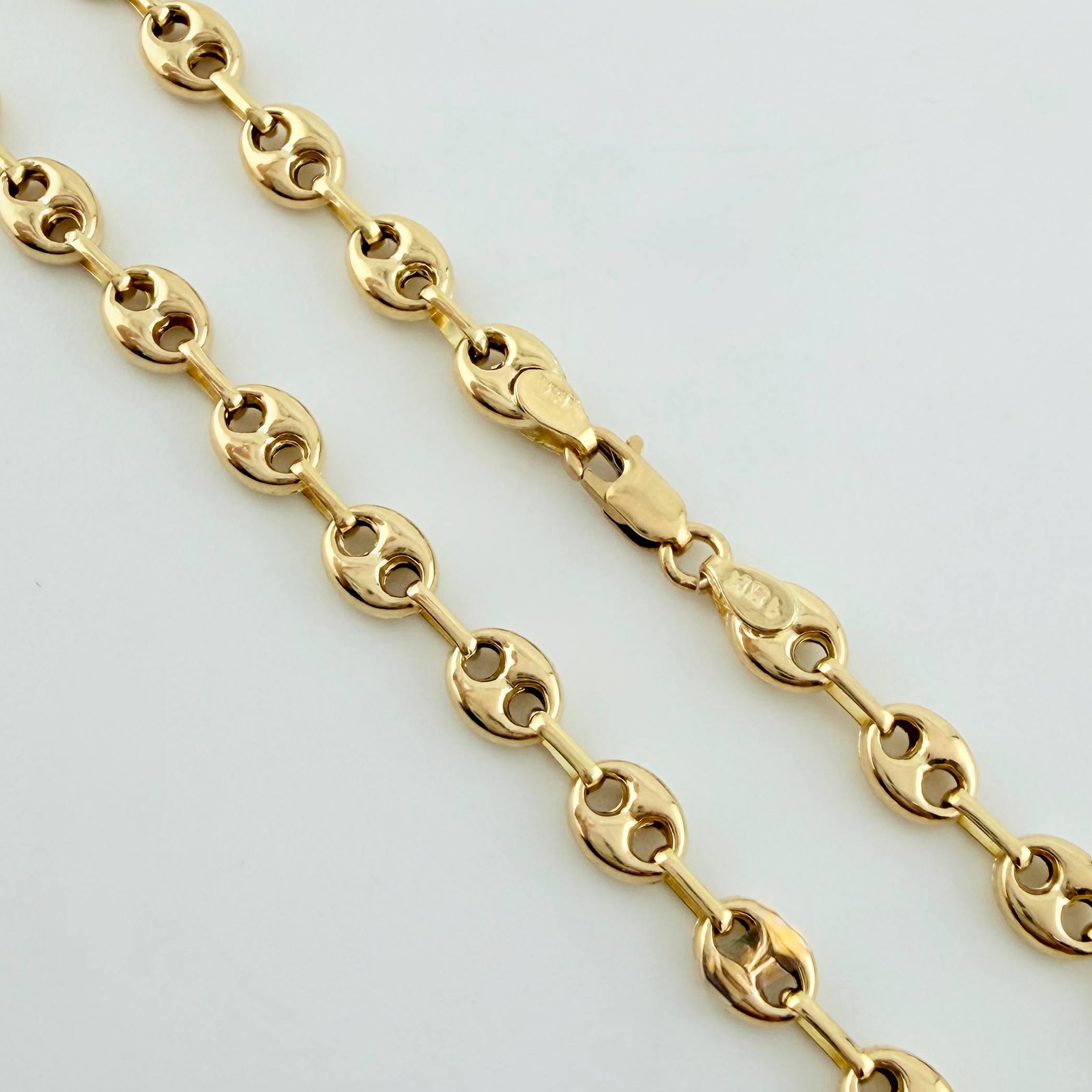 Cadena GC 10.7gr / 25 1/2 in / 4.7mm Oro Amarillo 18K