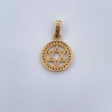 Dije Estrella De David 1.45gr / 2.1cm / Circulo Circones blancos Oro Amarillo 18K &