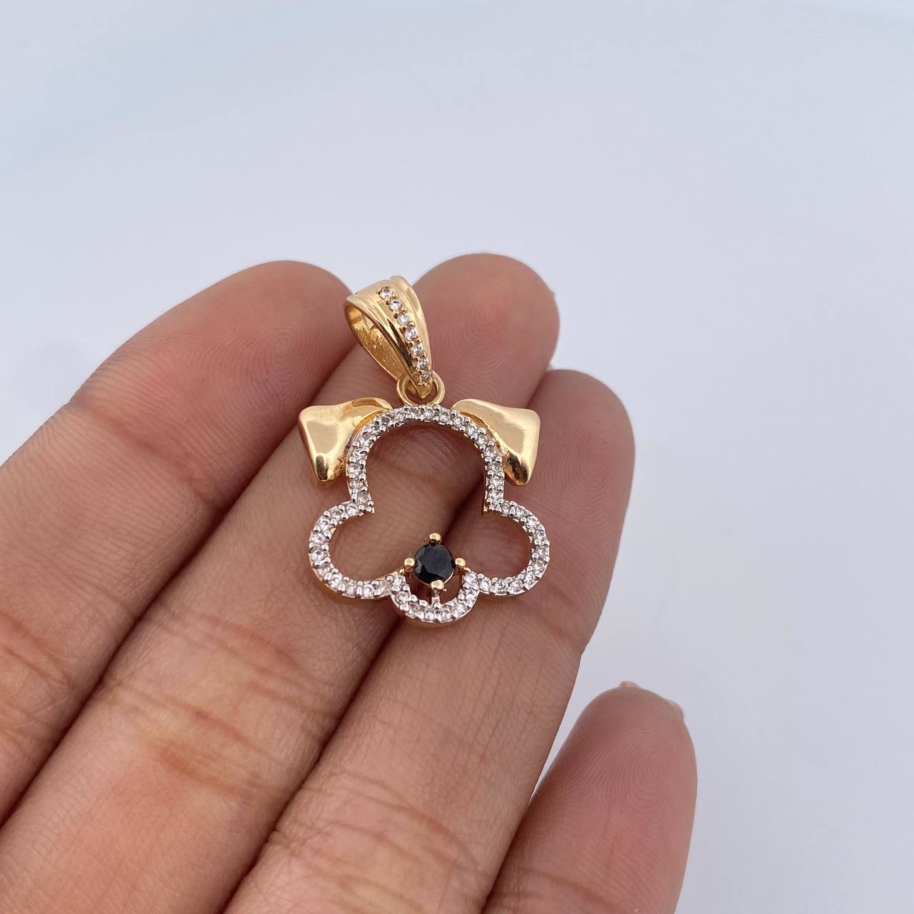 Pendant Dog Silhouette 3.6gr / 2.7cm / White Black Zircons 18K Yellow Gold &