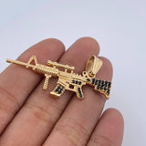 Pendant Rifle Weapon M 9.2gr / 4.7cm / Black Zircons 18K Yellow Gold &
