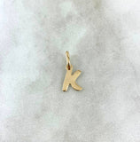 Dije Letra K Cursiva 0.45gr / 3/4 in / Oro Amarillo 18K