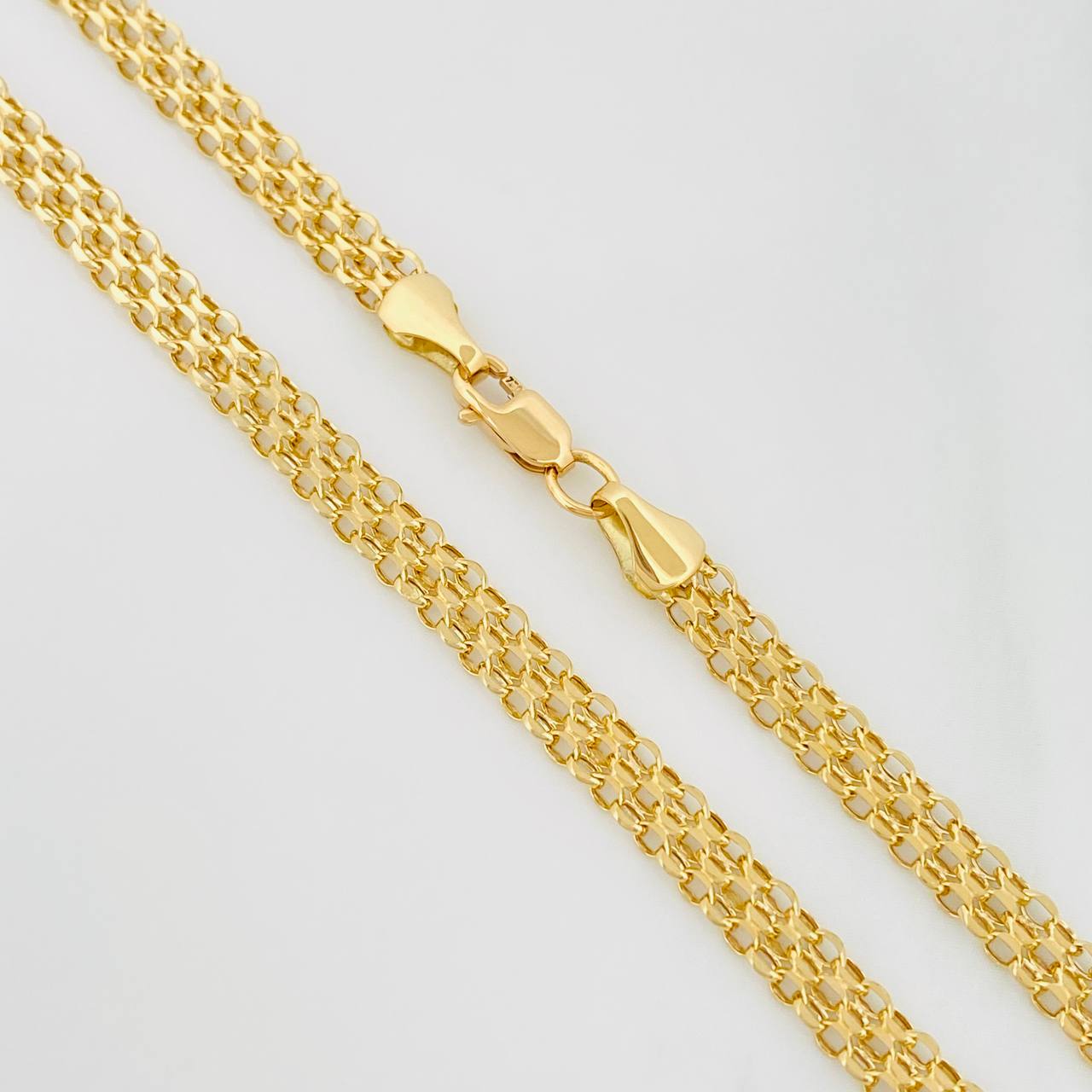Cadena China 4.4g / 18 in / 4.1mm Oro Amarillo 18K