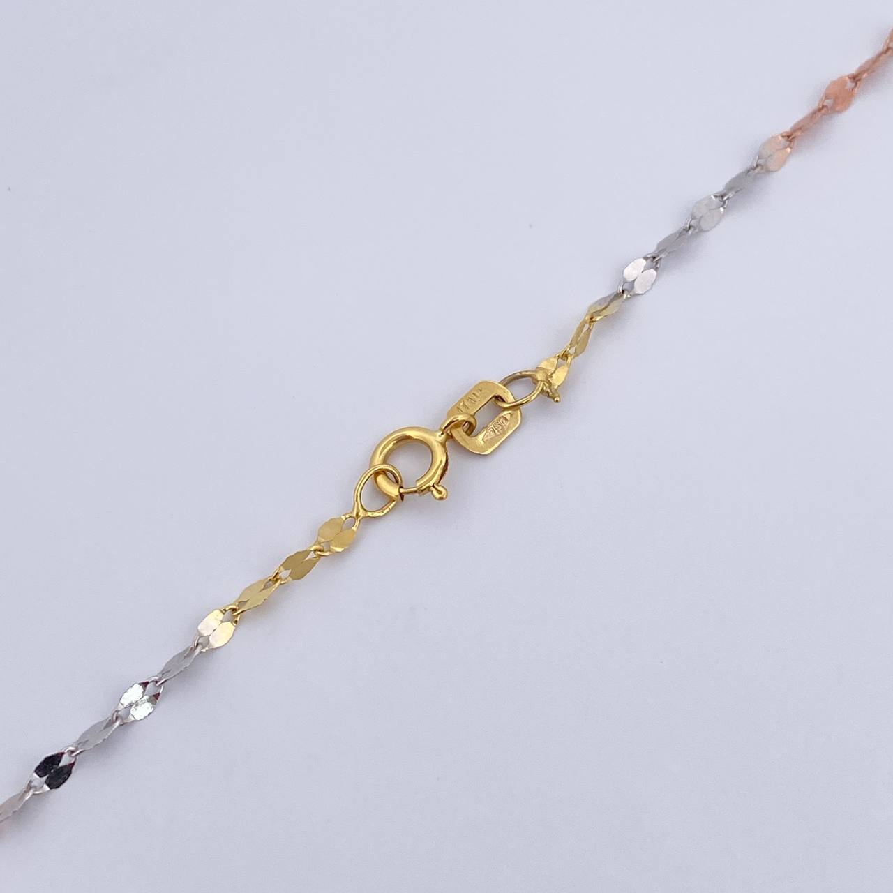 Set Chain Flower Mirror 1.1gr / 45cm / 1.5mm + Pendant Anchor 0.35gr / 1.5cm Stamped Three Golds 18K (Offer) &