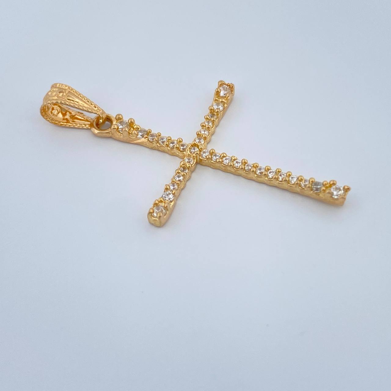 Dije Cruz 1.1gr / 1 1/4 in / Oro Amarillo 18K &