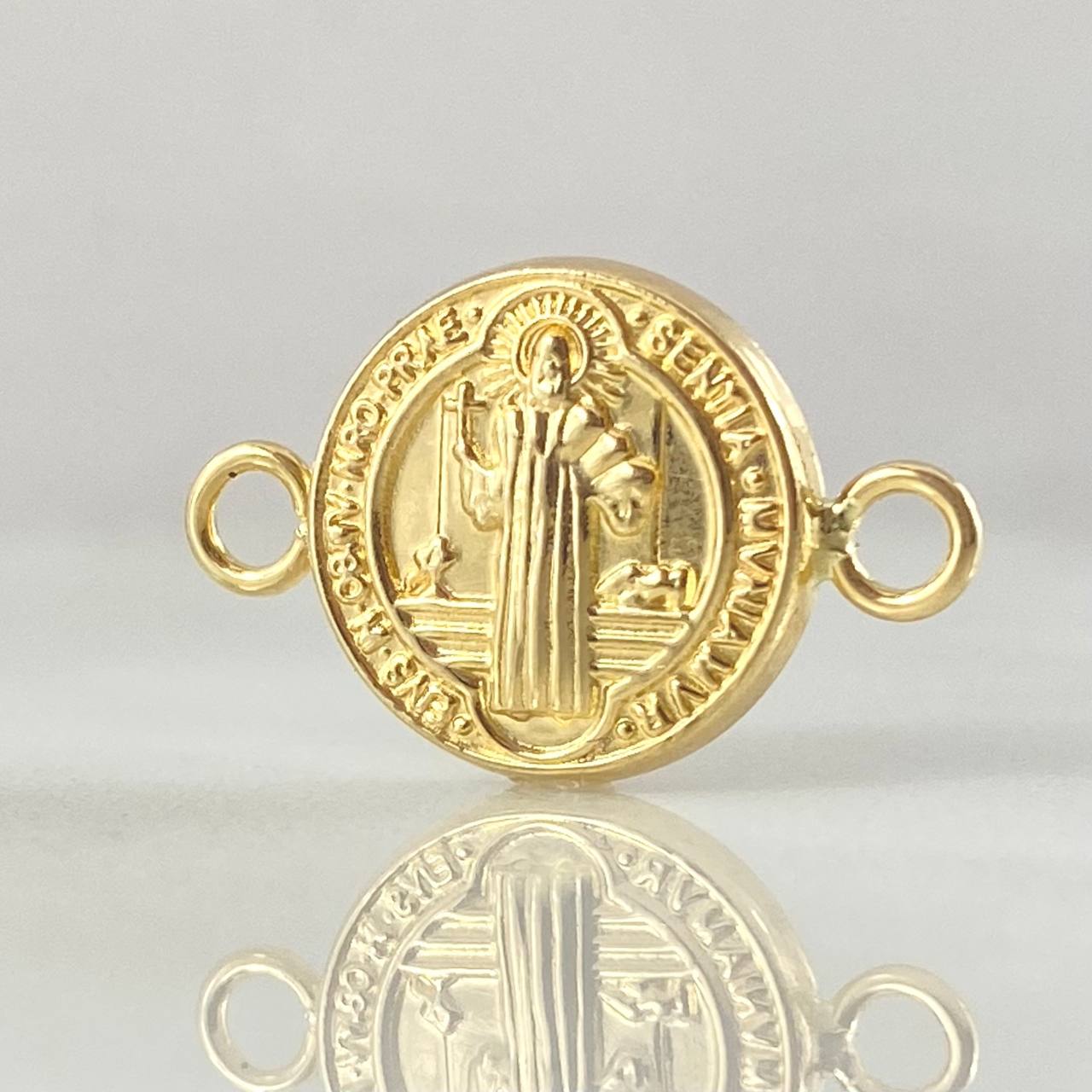 Herraje San Benito 0.9gr / 2cm / Oro Amarillo 18K ©
