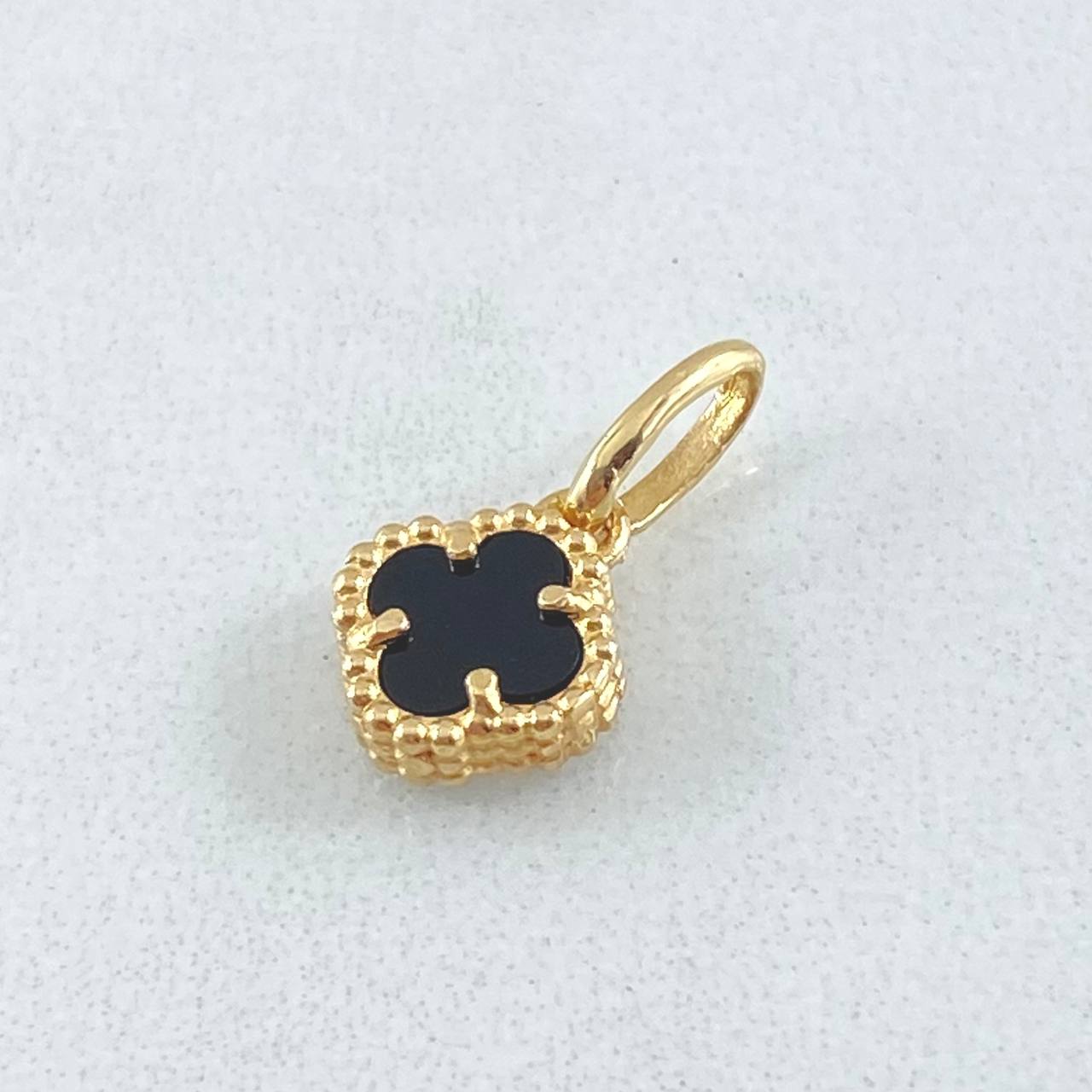 Dije Trebol 0.95gr / 1.5cm / Oro Nac.Esp 18K ©