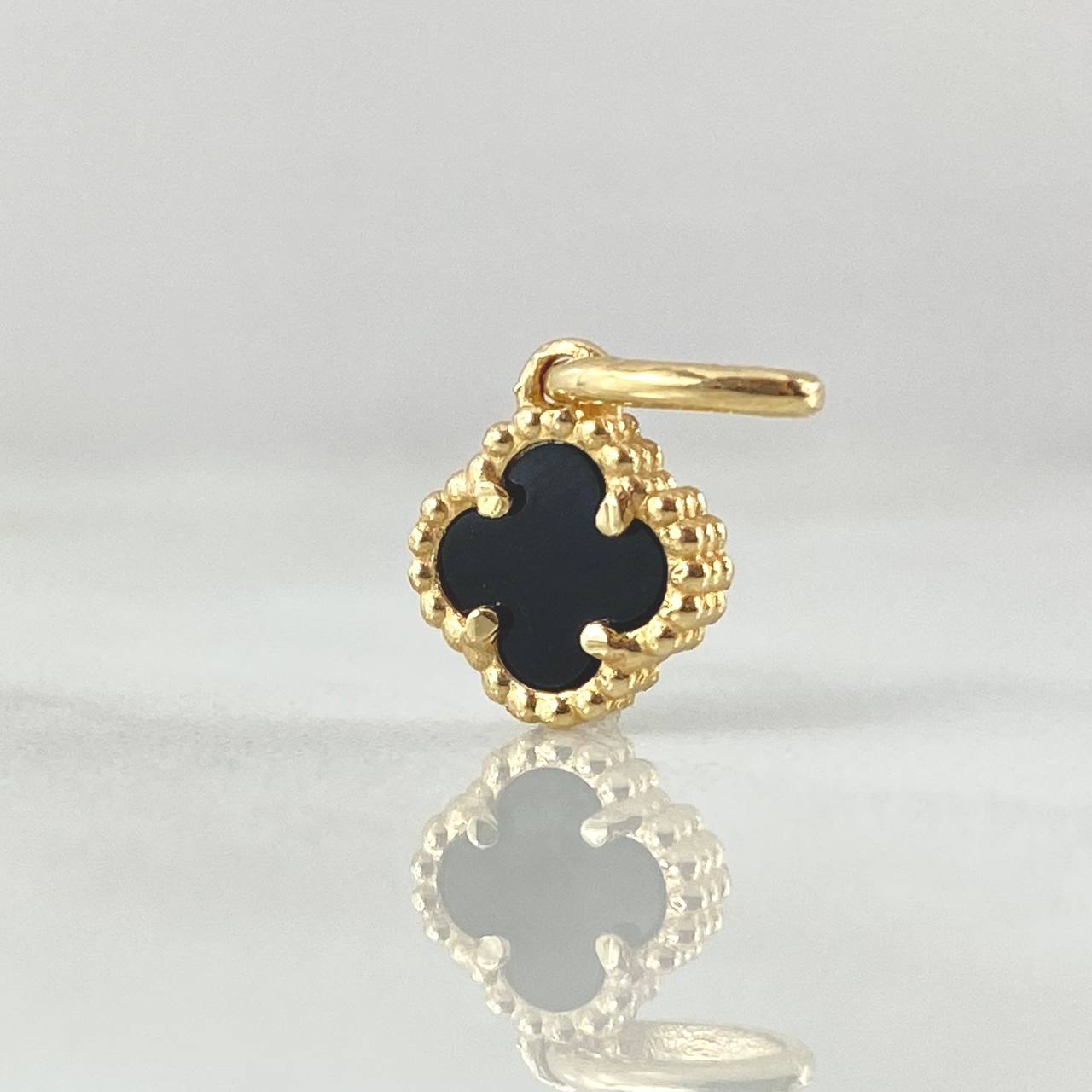 Dije Trebol 0.95gr / 1.5cm / Oro Nac.Esp 18K ©