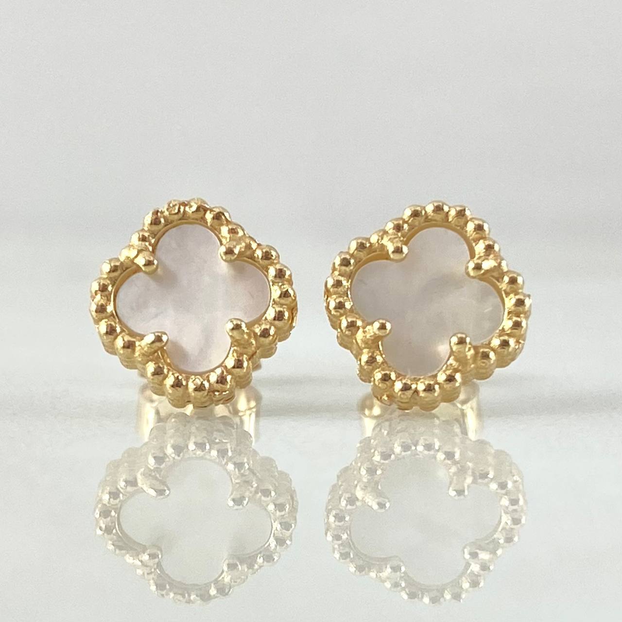 Topos Trebol 1.8gr / 1/2 in / Oro Amarillo Nac.Esp. 18K !