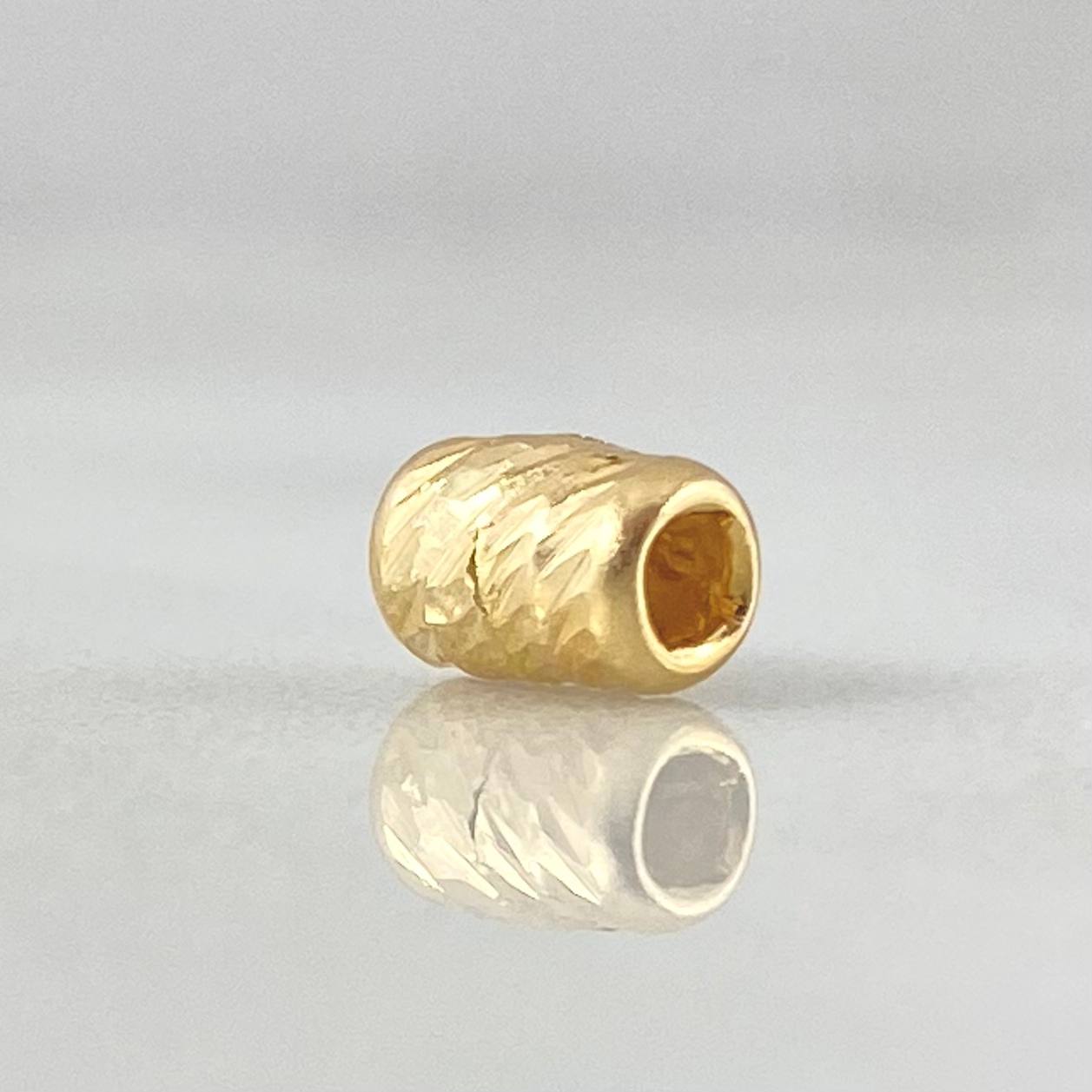 Charm Cylindrical Diamond Cut 0.15gr / 18K Gold ©