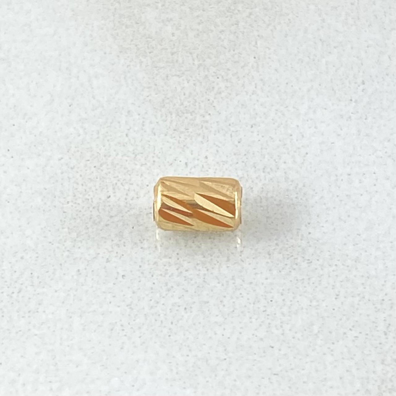 Charm Cylindrical Diamond Cut 0.1gr / 18K Gold ©