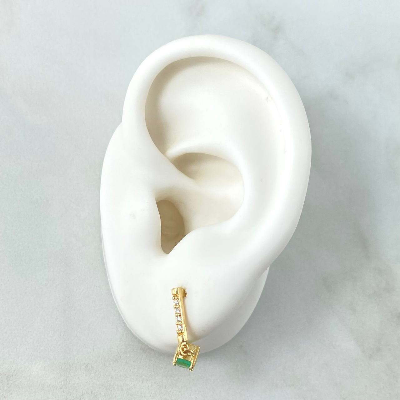 Topos Piedra Colgante 2gr / 1.8cm / Esmeraldas 52pts Diamantes 4pts Broche Mariposa Oro Amarillo 18K (Joya) ©